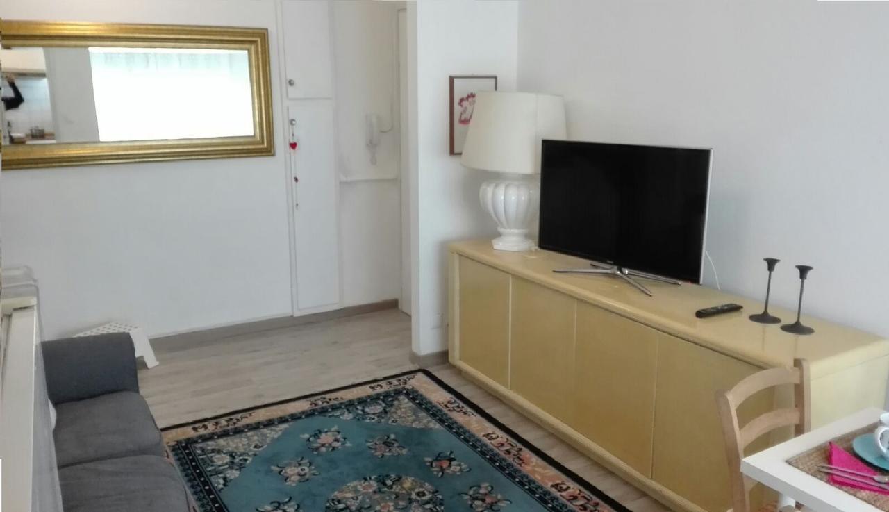 Nice Apartment In Milano, Close To Undergrond M3 المظهر الخارجي الصورة